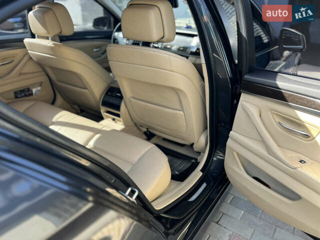 Чорний БМВ 5 Серія, об'ємом двигуна 2 л та пробігом 282 тис. км за 13600 $, фото 4 на Automoto.ua