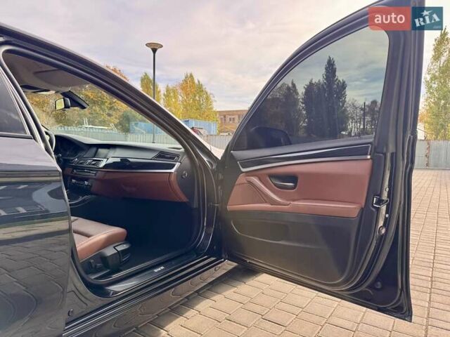 БМВ 5 Серия 2012 в Одессе на Automoto.ua Черный БМВ 5 Серия, объемом двигателя 2.99 л и пробегом 191 тыс. км за 11999 $, фото 43 на Automoto.ua