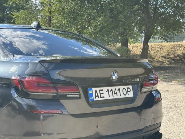 Черный БМВ 5 Серия, объемом двигателя 3 л и пробегом 224 тыс. км за 12900 $, фото 5 на Automoto.ua