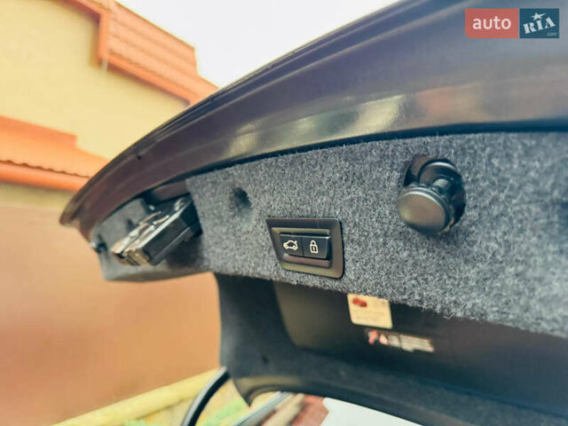 Чорний БМВ 5 Серія, об'ємом двигуна 2 л та пробігом 184 тис. км за 12400 $, фото 10 на Automoto.ua