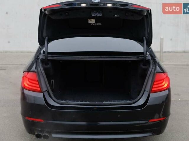 Черный БМВ 5 Серия, объемом двигателя 2 л и пробегом 172 тыс. км за 13500 $, фото 20 на Automoto.ua