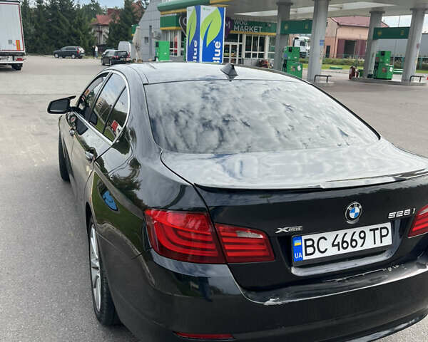 Черный БМВ 5 Серия, объемом двигателя 2 л и пробегом 300 тыс. км за 12200 $, фото 17 на Automoto.ua