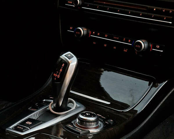 Чорний БМВ 5 Серія, об'ємом двигуна 2 л та пробігом 202 тис. км за 11999 $, фото 54 на Automoto.ua