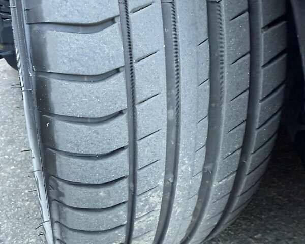 Чорний БМВ 5 Серія, об'ємом двигуна 3 л та пробігом 250 тис. км за 16850 $, фото 10 на Automoto.ua