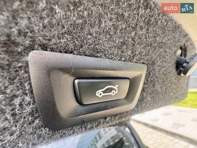 БМВ 5 Серия 2012 в Одессе на Automoto.ua Черный БМВ 5 Серия, объемом двигателя 2.99 л и пробегом 191 тыс. км за 11999 $, фото 58 на Automoto.ua