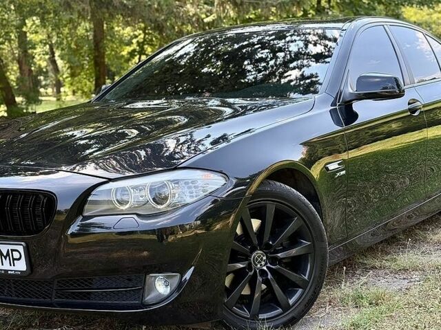 Чорний БМВ 5 Серія, об'ємом двигуна 2 л та пробігом 169 тис. км за 13000 $, фото 12 на Automoto.ua