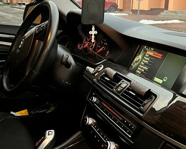 Чорний БМВ 5 Серія, об'ємом двигуна 2 л та пробігом 202 тис. км за 11999 $, фото 46 на Automoto.ua