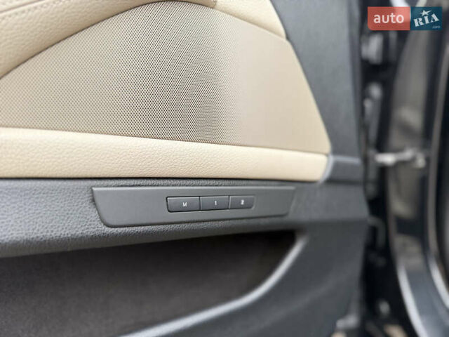 Чорний БМВ 5 Серія, об'ємом двигуна 2 л та пробігом 195 тис. км за 12999 $, фото 22 на Automoto.ua