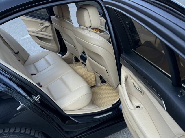 Черный БМВ 5 Серия, объемом двигателя 2 л и пробегом 234 тыс. км за 11000 $, фото 7 на Automoto.ua