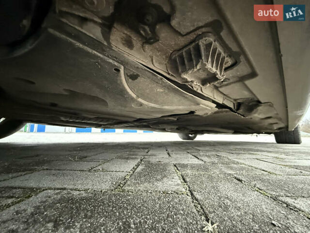 Черный БМВ 5 Серия, объемом двигателя 4.39 л и пробегом 267 тыс. км за 18500 $, фото 24 на Automoto.ua