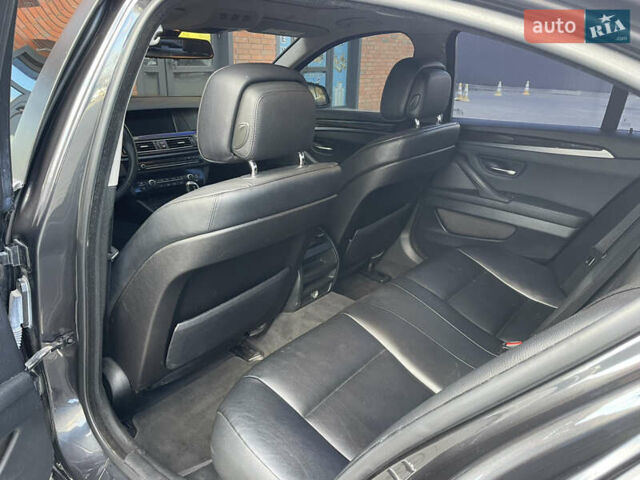 Чорний БМВ 5 Серія, об'ємом двигуна 2 л та пробігом 220 тис. км за 12500 $, фото 24 на Automoto.ua