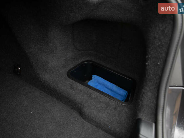 Чорний БМВ 5 Серія, об'ємом двигуна 3 л та пробігом 233 тис. км за 19600 $, фото 68 на Automoto.ua