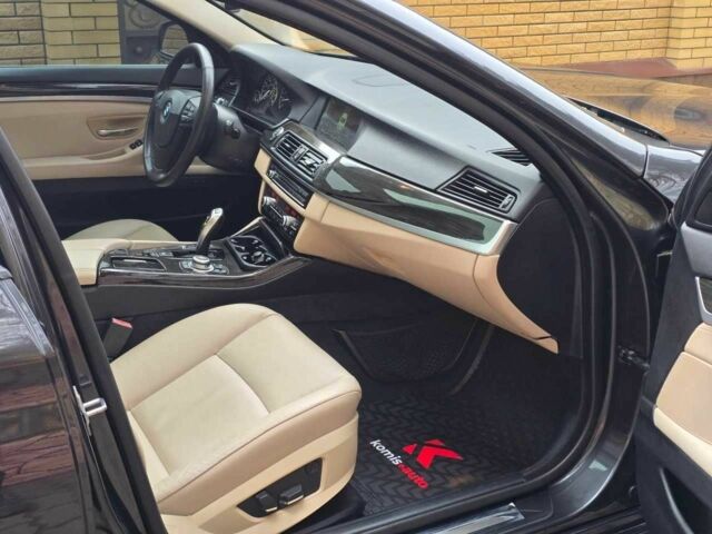 Чорний БМВ 5 Серія, об'ємом двигуна 2 л та пробігом 240 тис. км за 12499 $, фото 21 на Automoto.ua