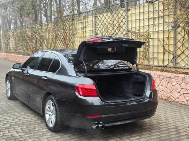 Чорний БМВ 5 Серія, об'ємом двигуна 2 л та пробігом 240 тис. км за 12499 $, фото 23 на Automoto.ua