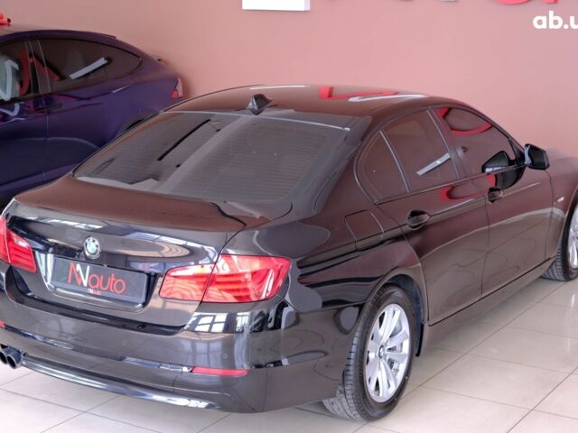 Черный БМВ 5 Серия, объемом двигателя 2 л и пробегом 187 тыс. км за 11900 $, фото 5 на Automoto.ua