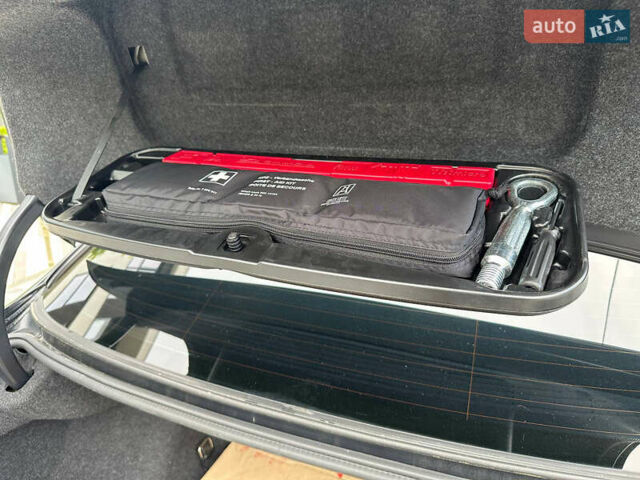 Черный БМВ 5 Серия, объемом двигателя 2.99 л и пробегом 290 тыс. км за 19300 $, фото 21 на Automoto.ua