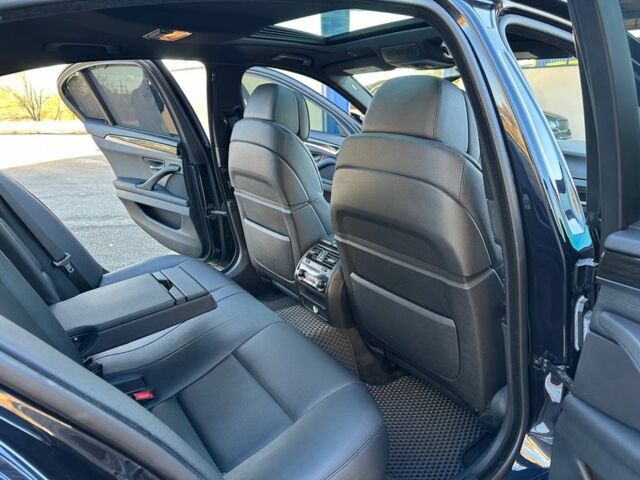 Черный БМВ 5 Серия, объемом двигателя 4.4 л и пробегом 115 тыс. км за 17999 $, фото 16 на Automoto.ua