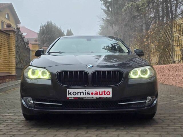 Чорний БМВ 5 Серія, об'ємом двигуна 2 л та пробігом 240 тис. км за 12499 $, фото 1 на Automoto.ua