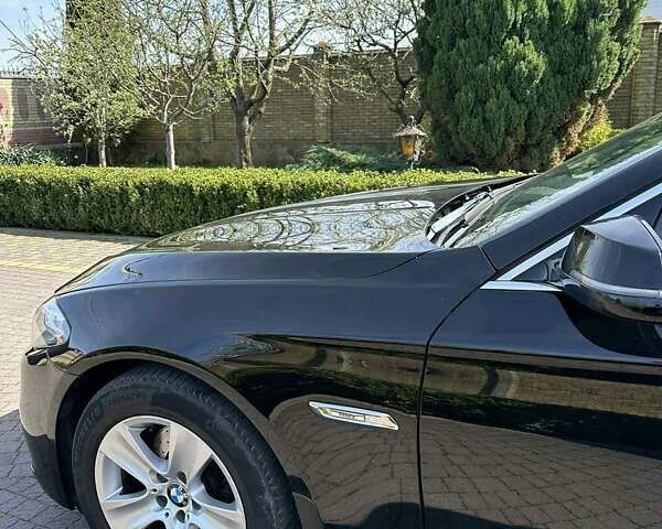 Чорний БМВ 5 Серія, об'ємом двигуна 2 л та пробігом 220 тис. км за 19750 $, фото 4 на Automoto.ua