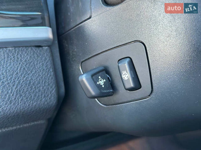 БМВ 5 Серия 2013 в Днепре (Днепропетровске) на Automoto.ua Черный БМВ 5 Серия, объемом двигателя 4.4 л и пробегом 115 тыс. км за 17999 $, фото 25 на Automoto.ua