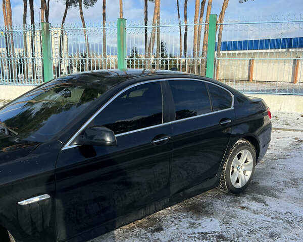 Черный БМВ 5 Серия, объемом двигателя 2 л и пробегом 220 тыс. км за 13499 $, фото 4 на Automoto.ua