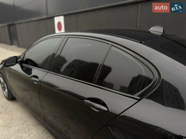 Черный БМВ 5 Серия, объемом двигателя 3 л и пробегом 200 тыс. км за 18950 $, фото 19 на Automoto.ua