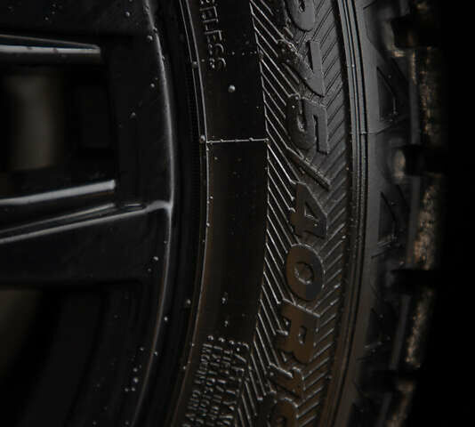 Чорний БМВ 5 Серія, об'ємом двигуна 3 л та пробігом 233 тис. км за 19600 $, фото 19 на Automoto.ua