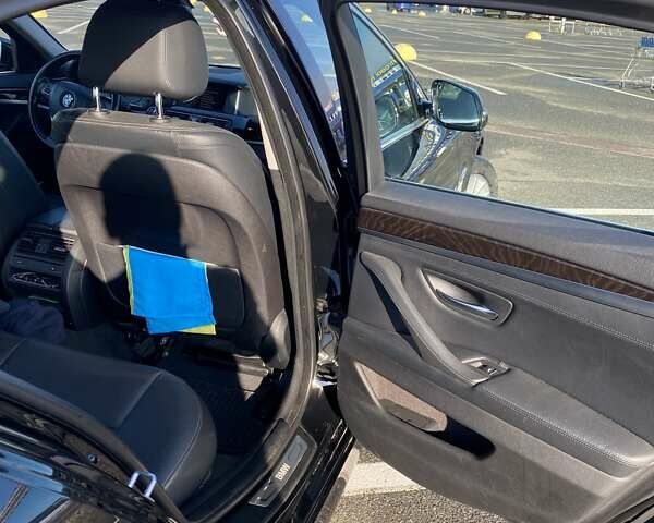 Черный БМВ 5 Серия, объемом двигателя 2 л и пробегом 270 тыс. км за 18500 $, фото 8 на Automoto.ua