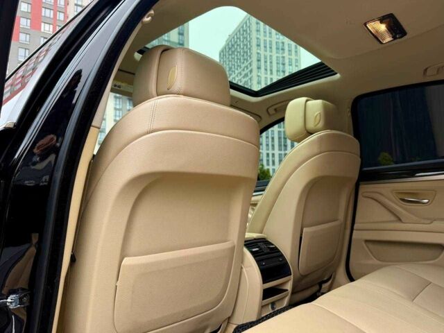 Чорний БМВ 5 Серія, об'ємом двигуна 2 л та пробігом 132 тис. км за 14300 $, фото 19 на Automoto.ua