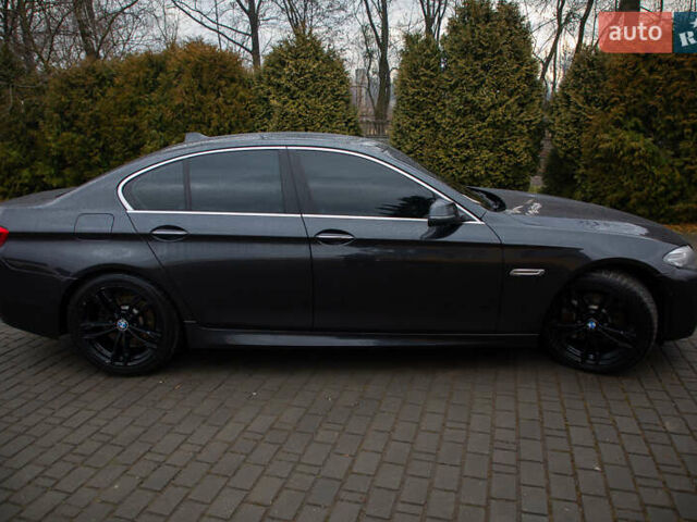 Чорний БМВ 5 Серія, об'ємом двигуна 3 л та пробігом 233 тис. км за 19600 $, фото 9 на Automoto.ua