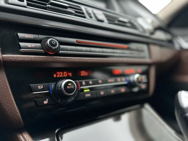 Черный БМВ 5 Серия, объемом двигателя 3 л и пробегом 283 тыс. км за 19000 $, фото 20 на Automoto.ua