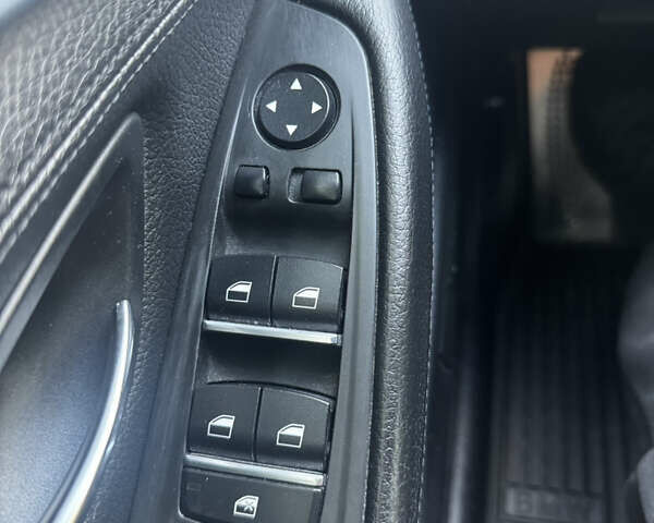 БМВ 5 Серия 2013 в Днепре (Днепропетровске) на Automoto.ua Черный БМВ 5 Серия, объемом двигателя 3 л и пробегом 110 тыс. км за 22500 $, фото 36 на Automoto.ua