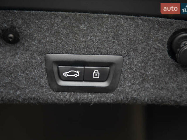 Чорний БМВ 5 Серія, об'ємом двигуна 3 л та пробігом 233 тис. км за 19600 $, фото 70 на Automoto.ua