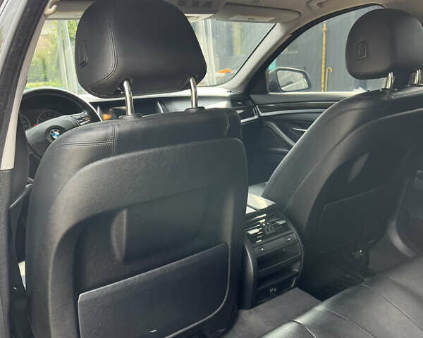 Черный БМВ 5 Серия, объемом двигателя 2 л и пробегом 225 тыс. км за 14000 $, фото 16 на Automoto.ua