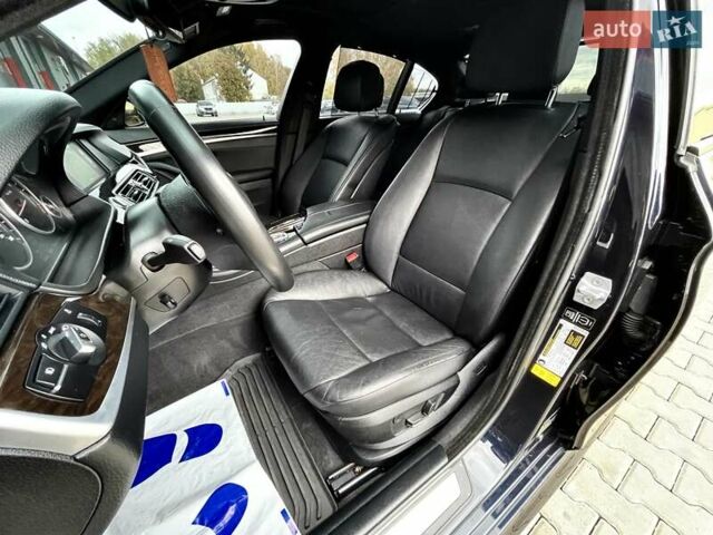 Чорний БМВ 5 Серія, об'ємом двигуна 2 л та пробігом 264 тис. км за 13999 $, фото 101 на Automoto.ua