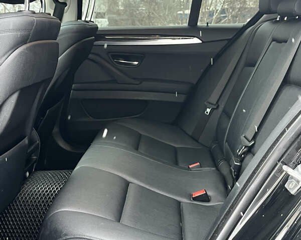 Черный БМВ 5 Серия, объемом двигателя 2 л и пробегом 228 тыс. км за 14500 $, фото 3 на Automoto.ua