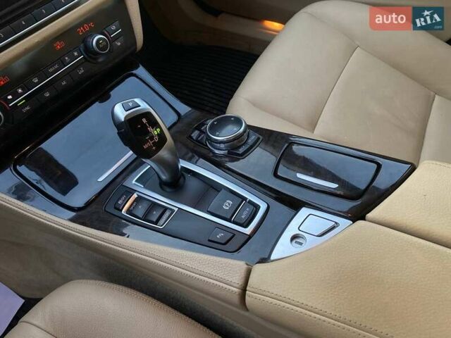 Чорний БМВ 5 Серія, об'ємом двигуна 3 л та пробігом 208 тис. км за 15600 $, фото 17 на Automoto.ua