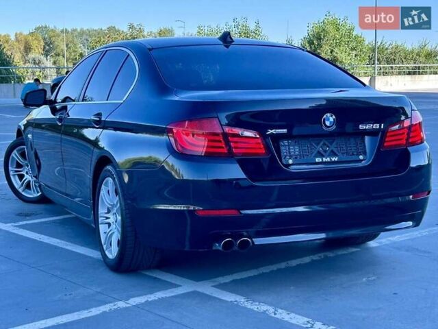 Чорний БМВ 5 Серія, об'ємом двигуна 2 л та пробігом 226 тис. км за 14700 $, фото 13 на Automoto.ua