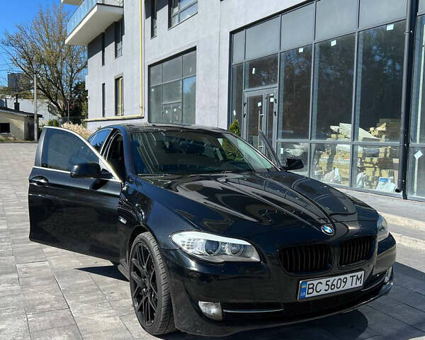 Чорний БМВ 5 Серія, об'ємом двигуна 2 л та пробігом 215 тис. км за 13500 $, фото 63 на Automoto.ua