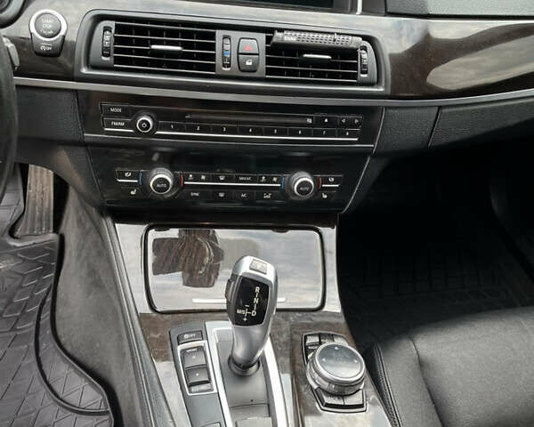 Черный БМВ 5 Серия, объемом двигателя 2 л и пробегом 225 тыс. км за 14000 $, фото 11 на Automoto.ua