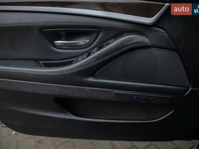 Чорний БМВ 5 Серія, об'ємом двигуна 3 л та пробігом 233 тис. км за 19600 $, фото 52 на Automoto.ua