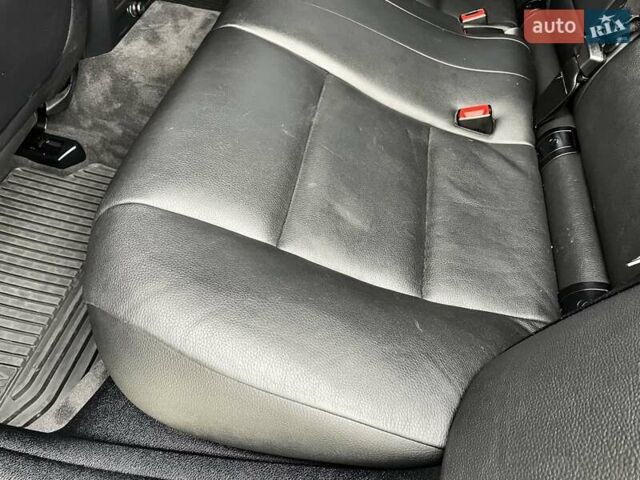 Чорний БМВ 5 Серія, об'ємом двигуна 2 л та пробігом 264 тис. км за 13999 $, фото 157 на Automoto.ua