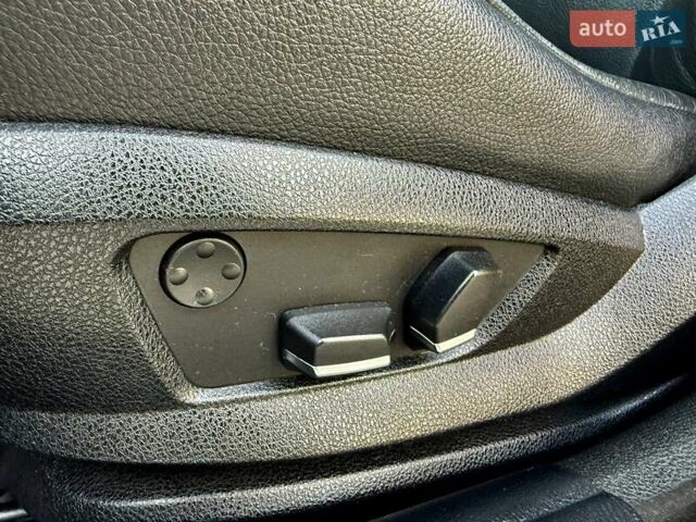 Чорний БМВ 5 Серія, об'ємом двигуна 2 л та пробігом 224 тис. км за 12300 $, фото 53 на Automoto.ua