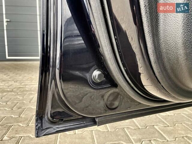 Чорний БМВ 5 Серія, об'ємом двигуна 2 л та пробігом 264 тис. км за 13999 $, фото 109 на Automoto.ua