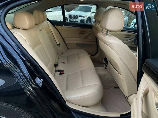 Чорний БМВ 5 Серія, об'ємом двигуна 3 л та пробігом 208 тис. км за 15600 $, фото 23 на Automoto.ua