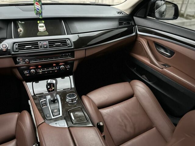 Черный БМВ 5 Серия, объемом двигателя 3 л и пробегом 283 тыс. км за 19000 $, фото 12 на Automoto.ua