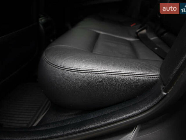 Чорний БМВ 5 Серія, об'ємом двигуна 3 л та пробігом 233 тис. км за 19600 $, фото 67 на Automoto.ua