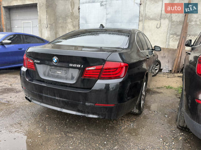 Черный БМВ 5 Серия, объемом двигателя 2 л и пробегом 250 тыс. км за 8500 $, фото 2 на Automoto.ua