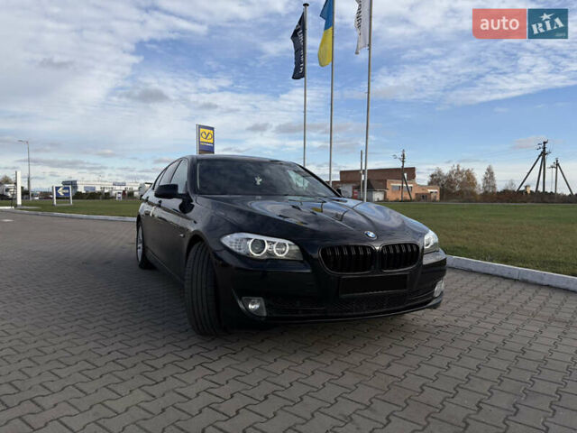 Чорний БМВ 5 Серія, об'ємом двигуна 2 л та пробігом 211 тис. км за 16500 $, фото 4 на Automoto.ua