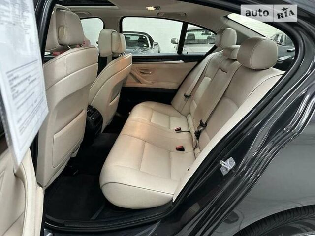 Черный БМВ 5 Серия, объемом двигателя 2 л и пробегом 82 тыс. км за 2400 $, фото 24 на Automoto.ua